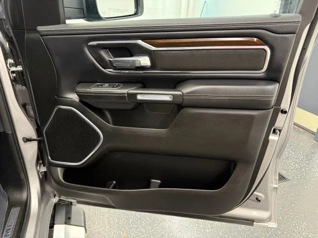 2022 RAM Ram 1500 Pickup Laramie - Photo 8