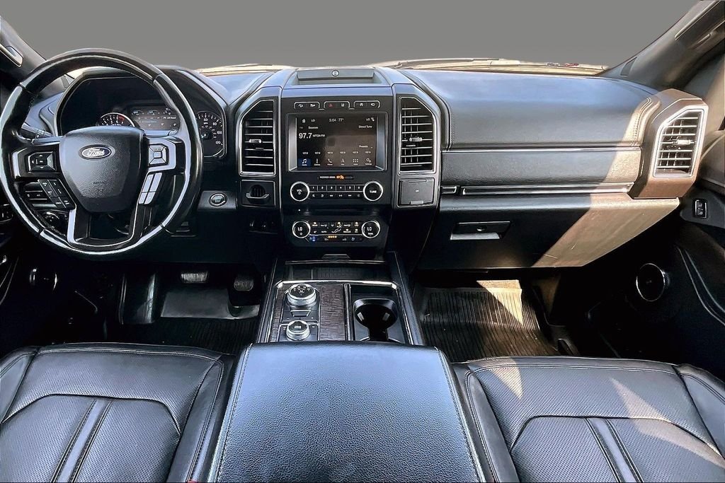 Used 2018 Magnetic Ford Limited image 9