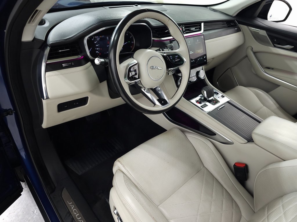 2022 JAGUAR F-PACE - Image 17