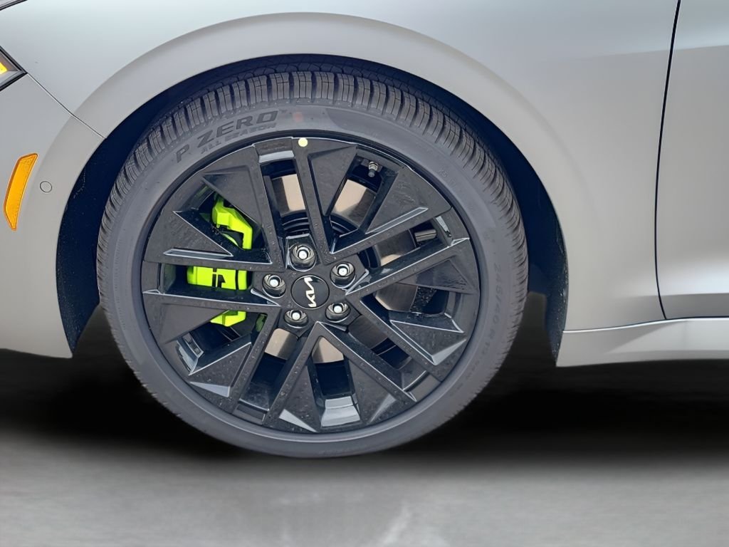 2026 Kia K5 GT - Photo 11