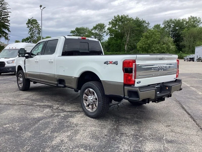 New 2026 Star White Metallic Tri-Coat Ford F-350® King Ranch® image 5