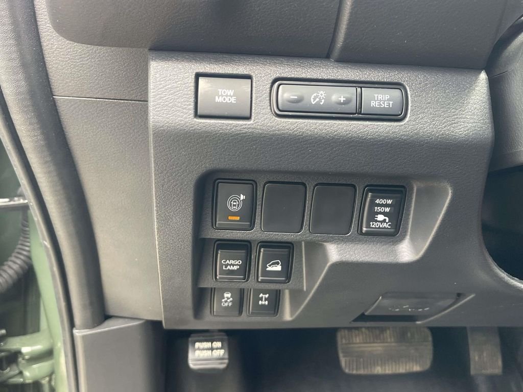 Used 2025 Green Nissan PRO-4X image 21