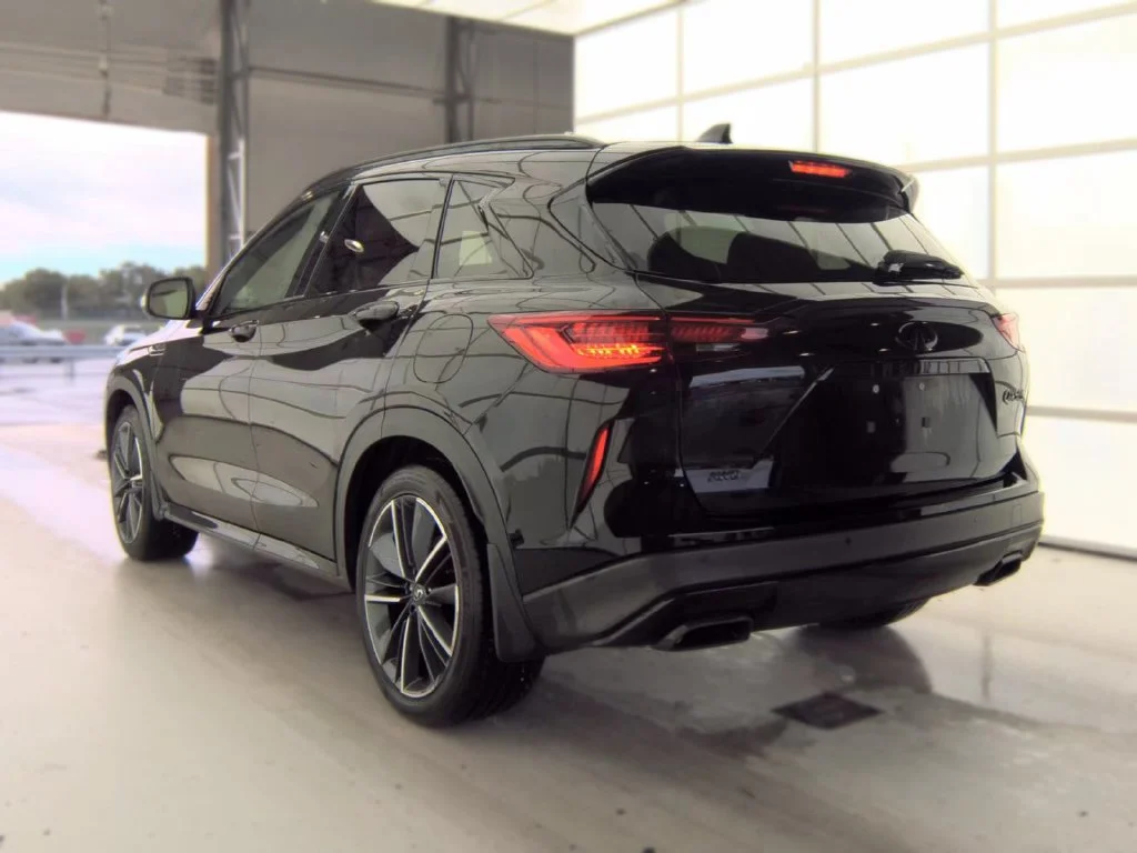 Certified Used 2023 Black INFINITI SPORT image 4