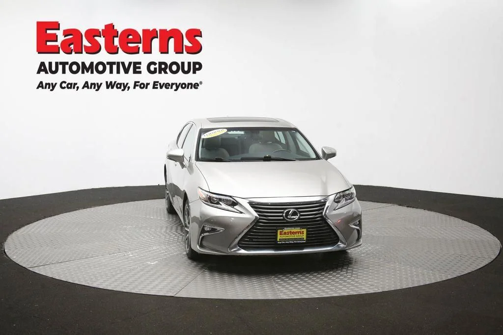 Used 2016 Silver Lexus 350 image 55