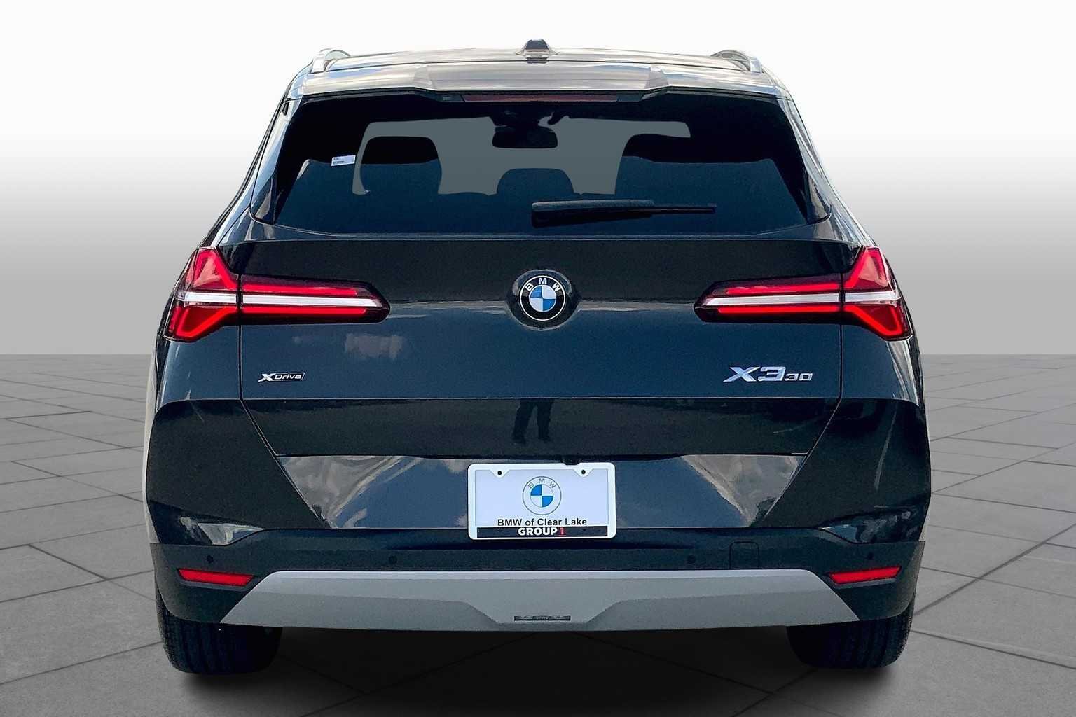 Used 2026 Dark Graphite Metallic BMW 30 xDrive image 4