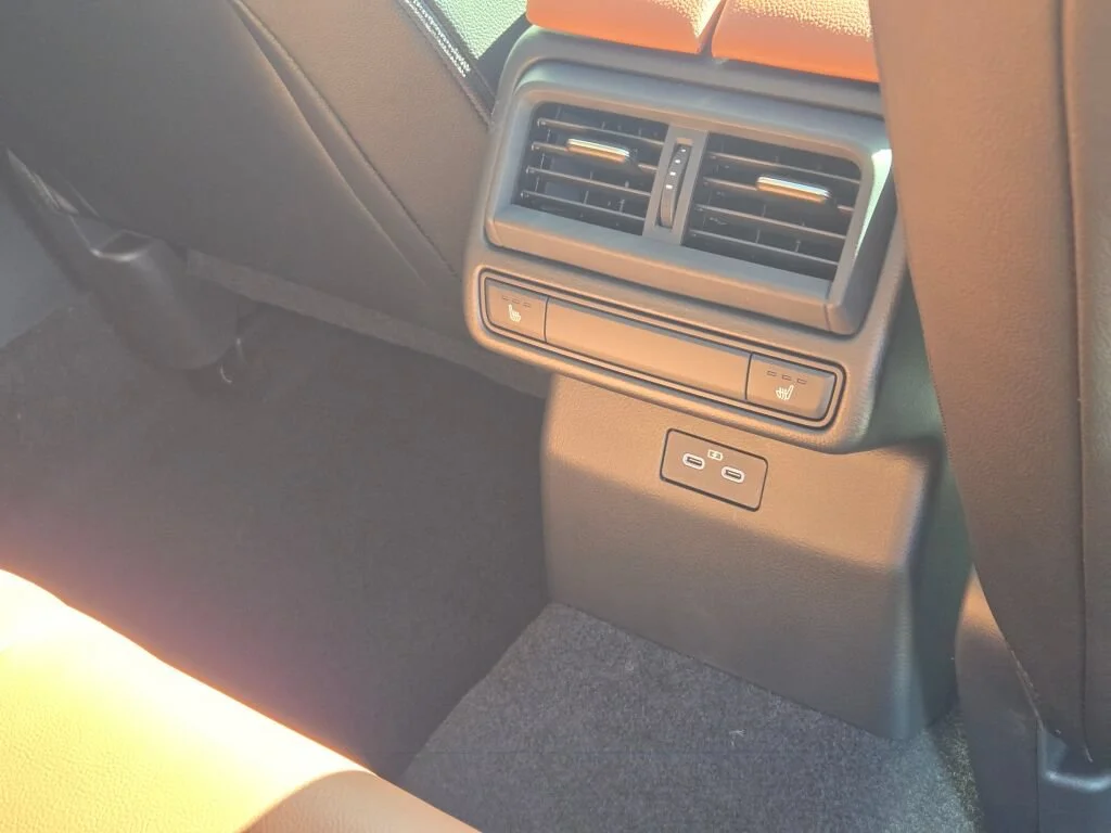 New 2026 Jet Black Mica Mazda 2.5 Turbo Meridian Edition AWD image 9