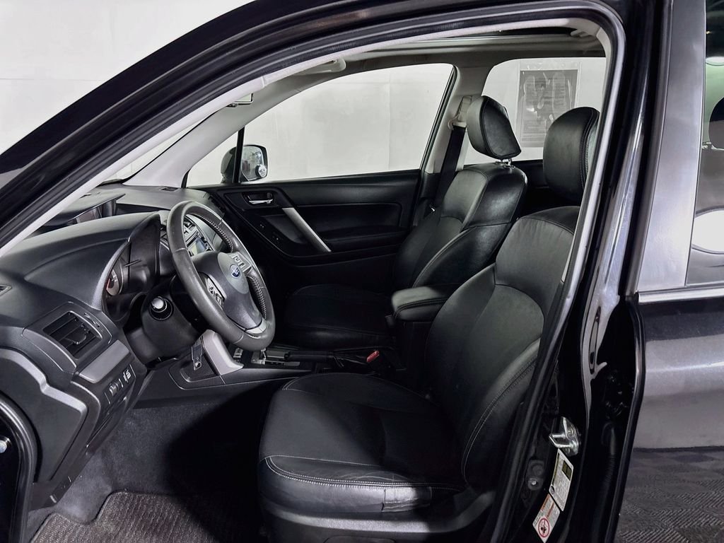 Used 2015 Crystal Black Silica Subaru 2.5i Limited image 11