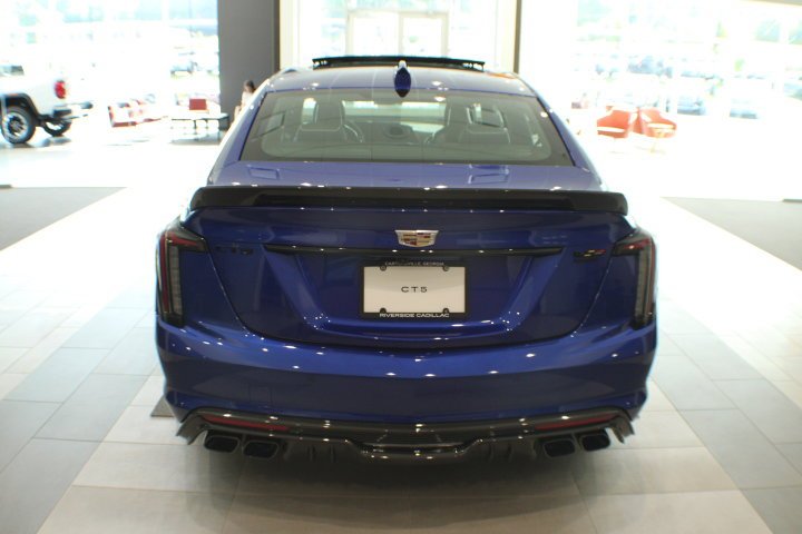 New 2026 Deep Ocean Tintcoat Cadillac V-Series Blackwing image 15