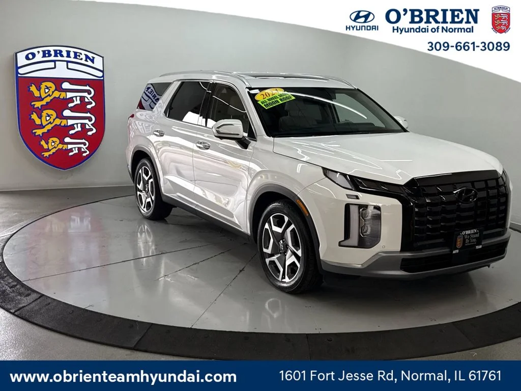 Used 2024 White Hyundai Limited image 1