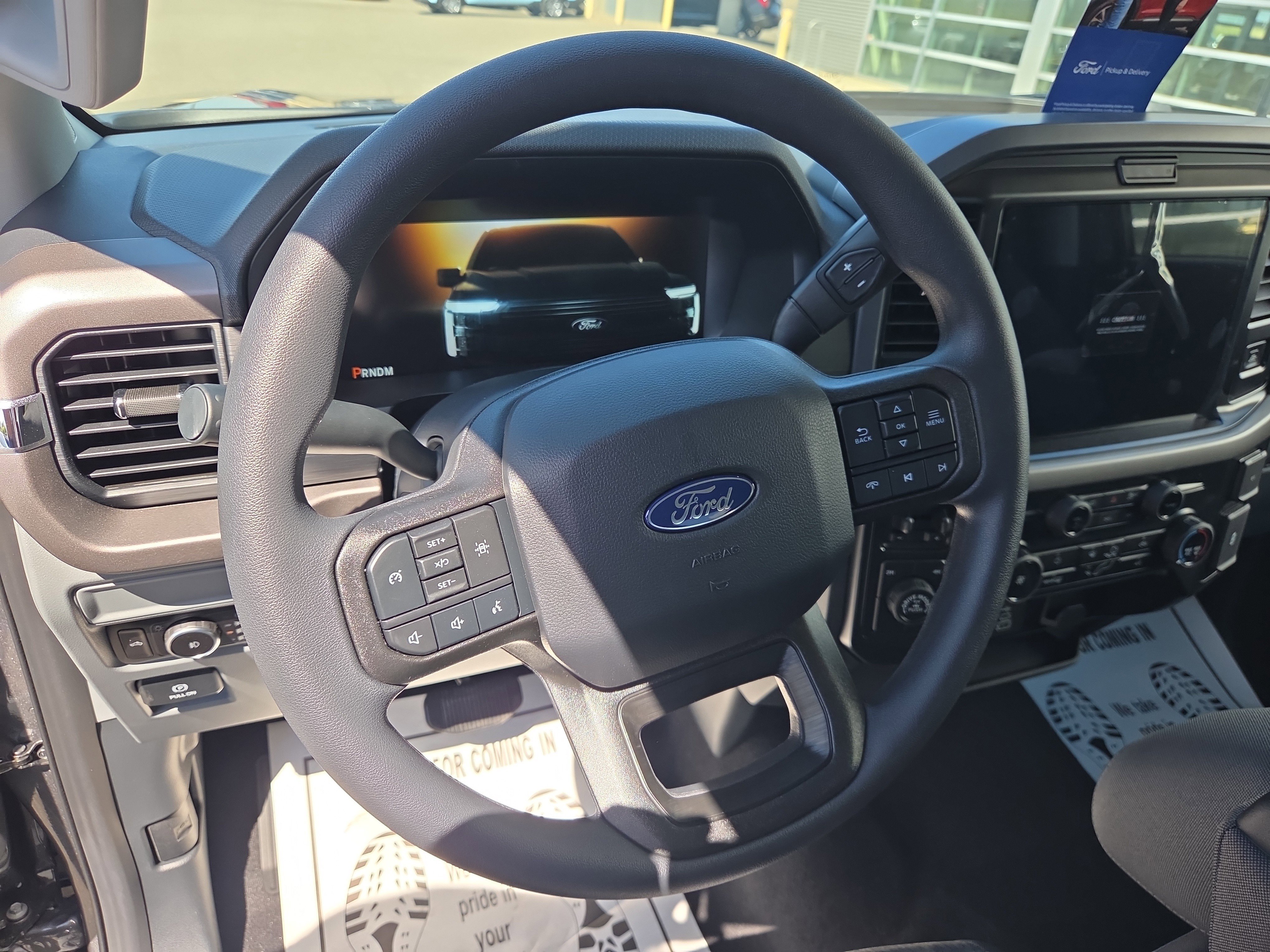 New 2026 Carbonized Gray Metallic Ford XLT image 16