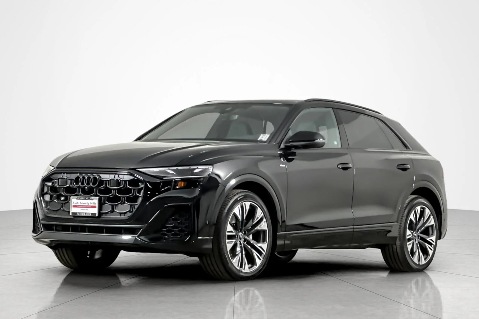 2026 Audi Q8 55 Premium Plus quattro Tiptonic's photo