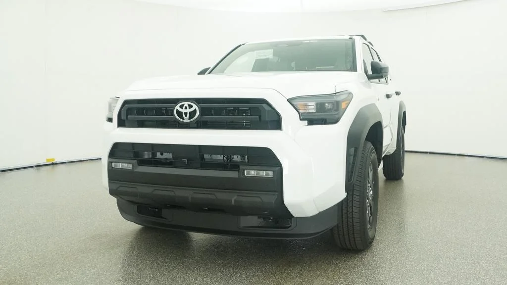 New 2026 Ice Cap Toyota SR5 image 27