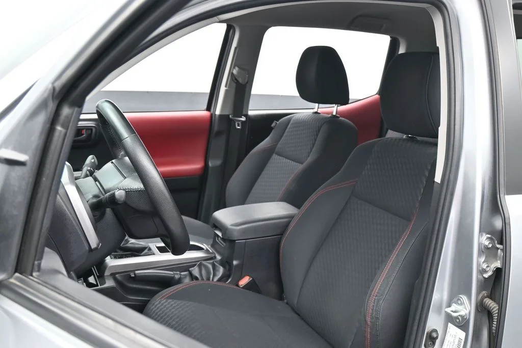 Used 2023 Lunar Rock Toyota SR5 image 10