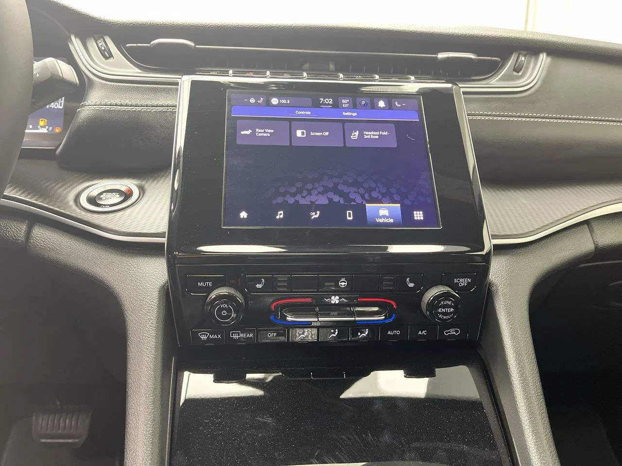 Used 2025 Silver Jeep Altitude X 4x4 image 21