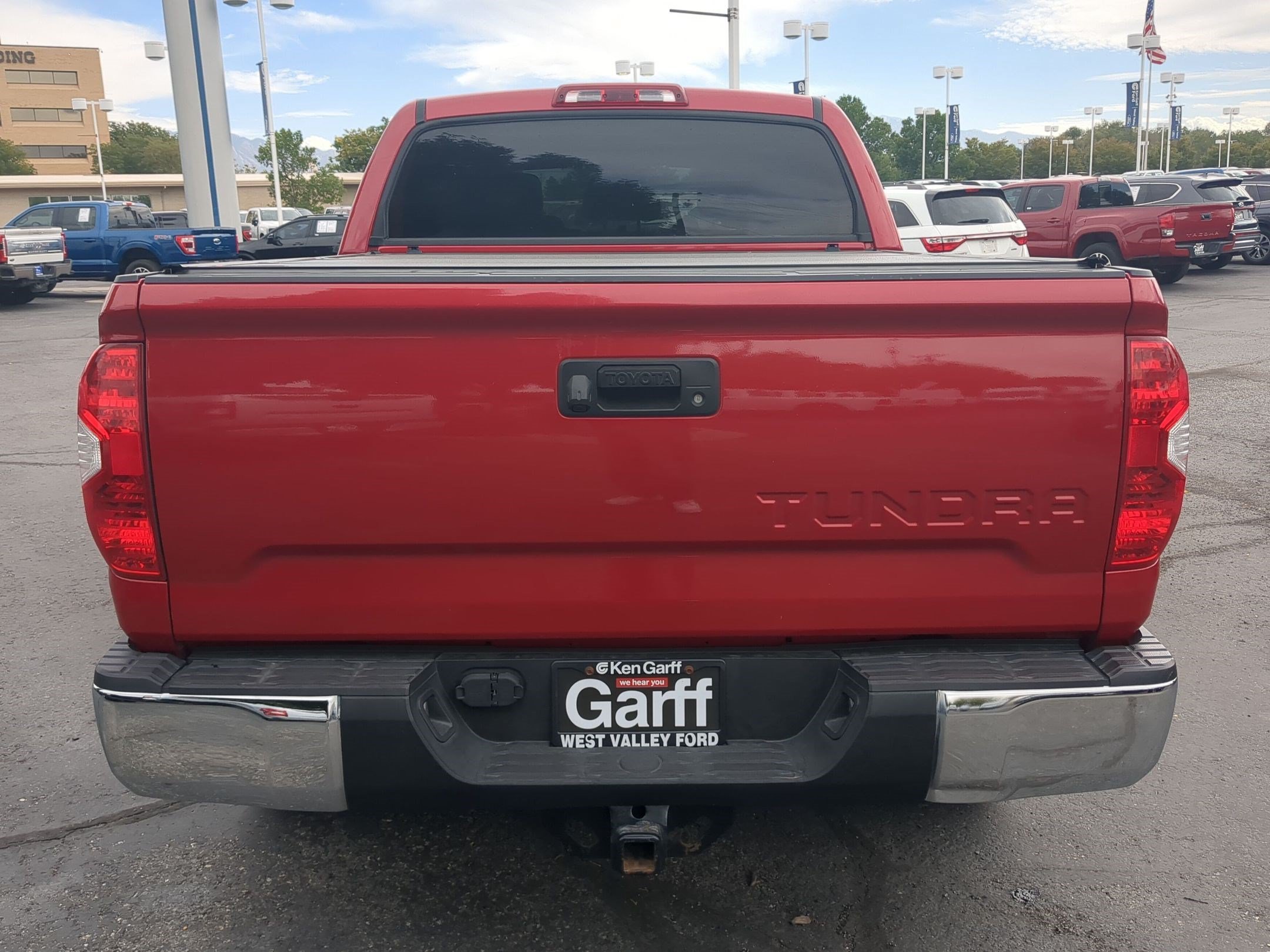 Used 2019 Barcelona Red Metallic Toyota SR5 image 4