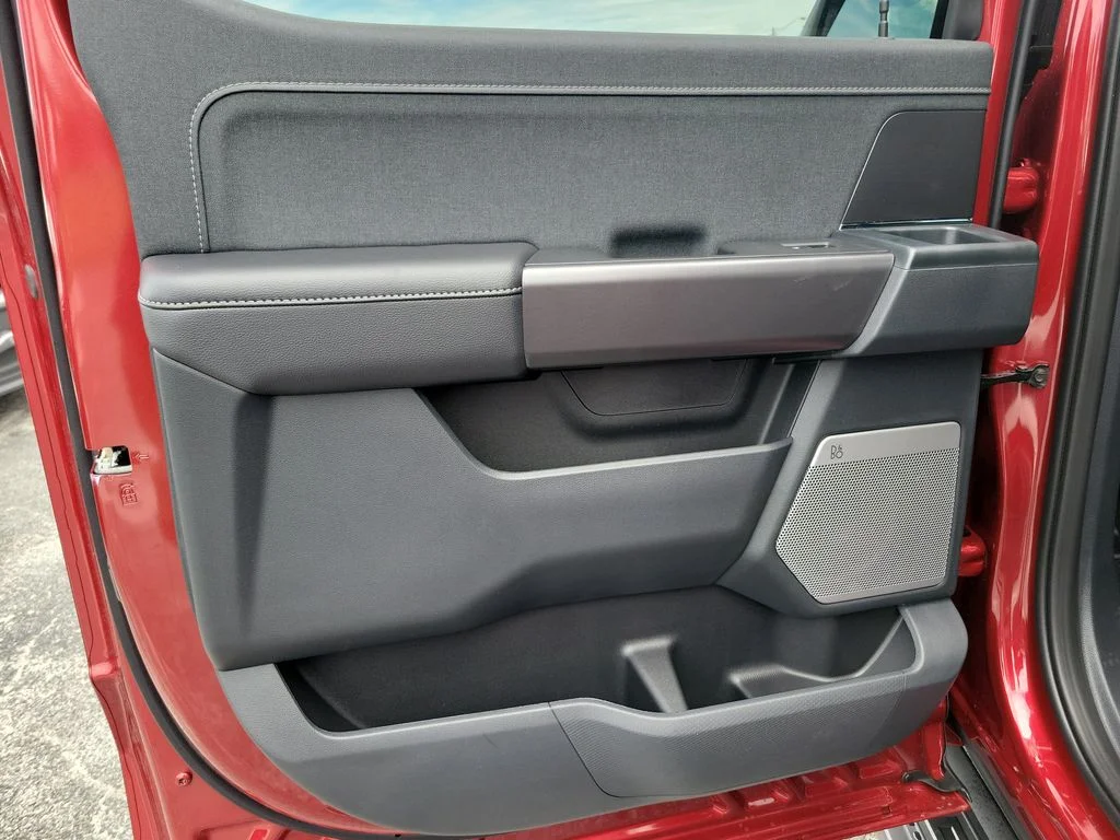 New 2026 Ruby Red Metallic Tinted Clearcoat Ford Lariat® image 19