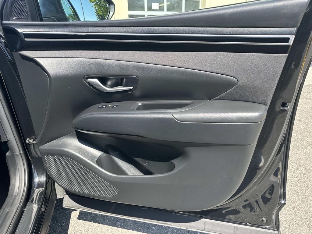 Certified Used 2024 Black Hyundai SEL image 12