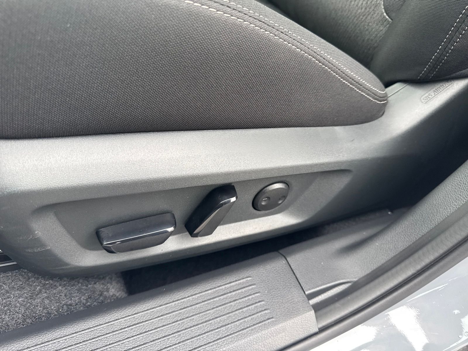 New 2026 Nissan Rogue SV 4D Sport Utility