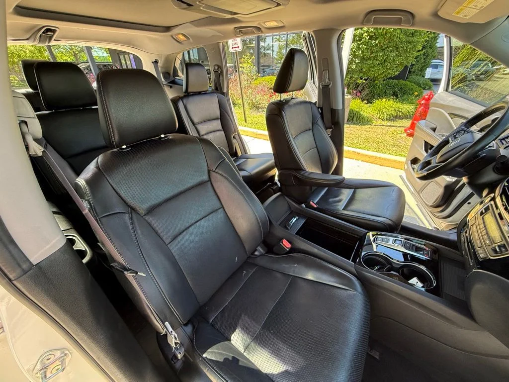 Used 2019  Honda Elite image 27