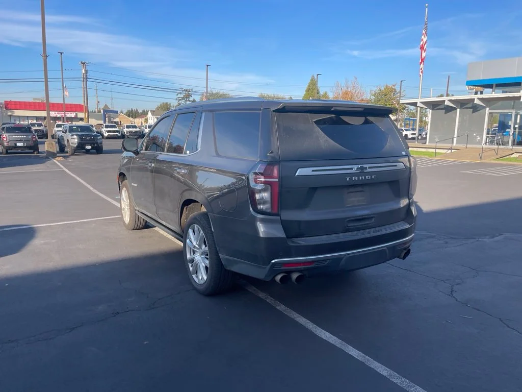 Used 2021 Graywood Metallic Chevrolet High Country image 5