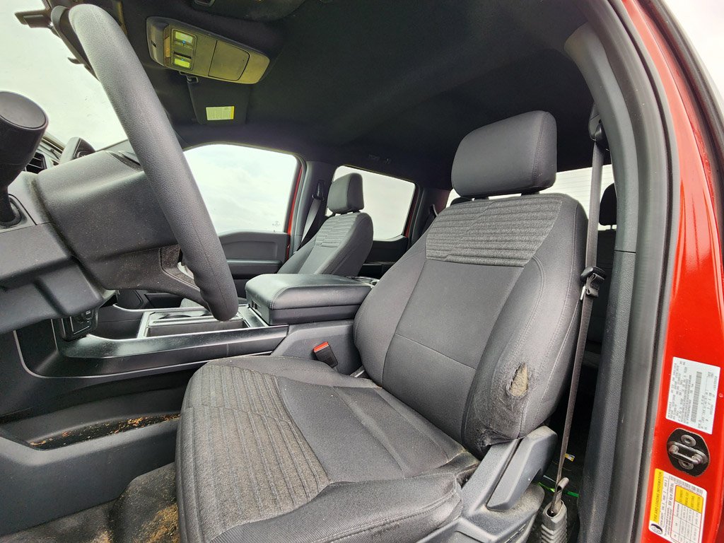 Used 2023 Hot Pepper Red Metallic Tinted Clearcoat Ford XL image 4