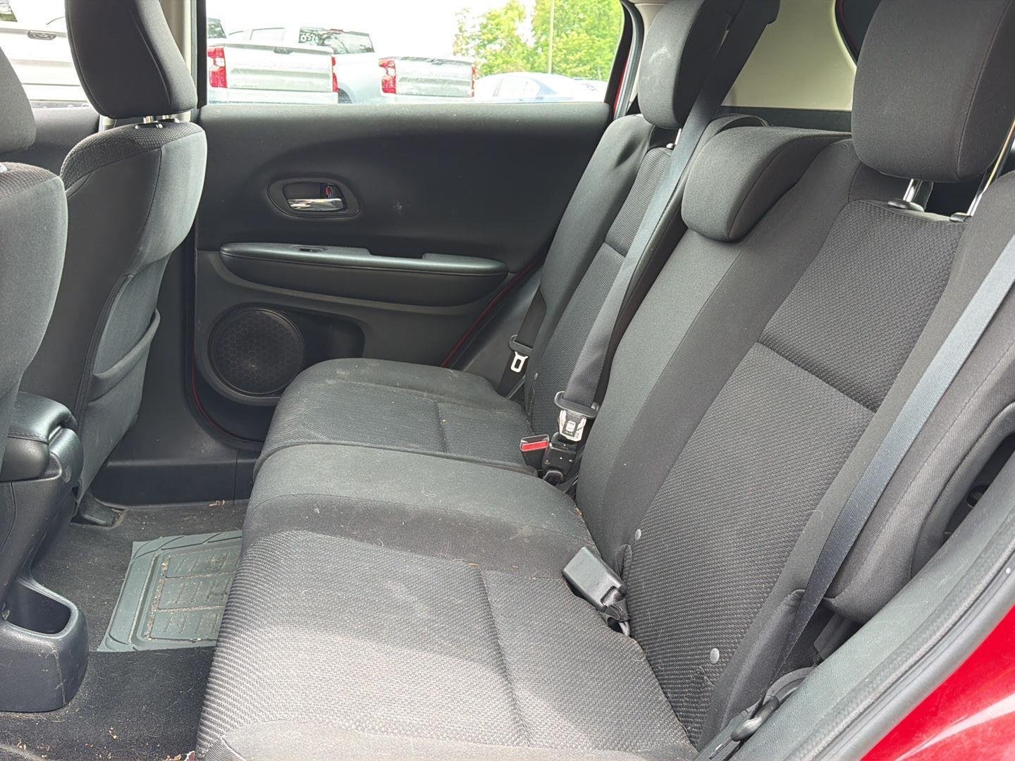 Used 2018 Milano Red Honda LX image 15