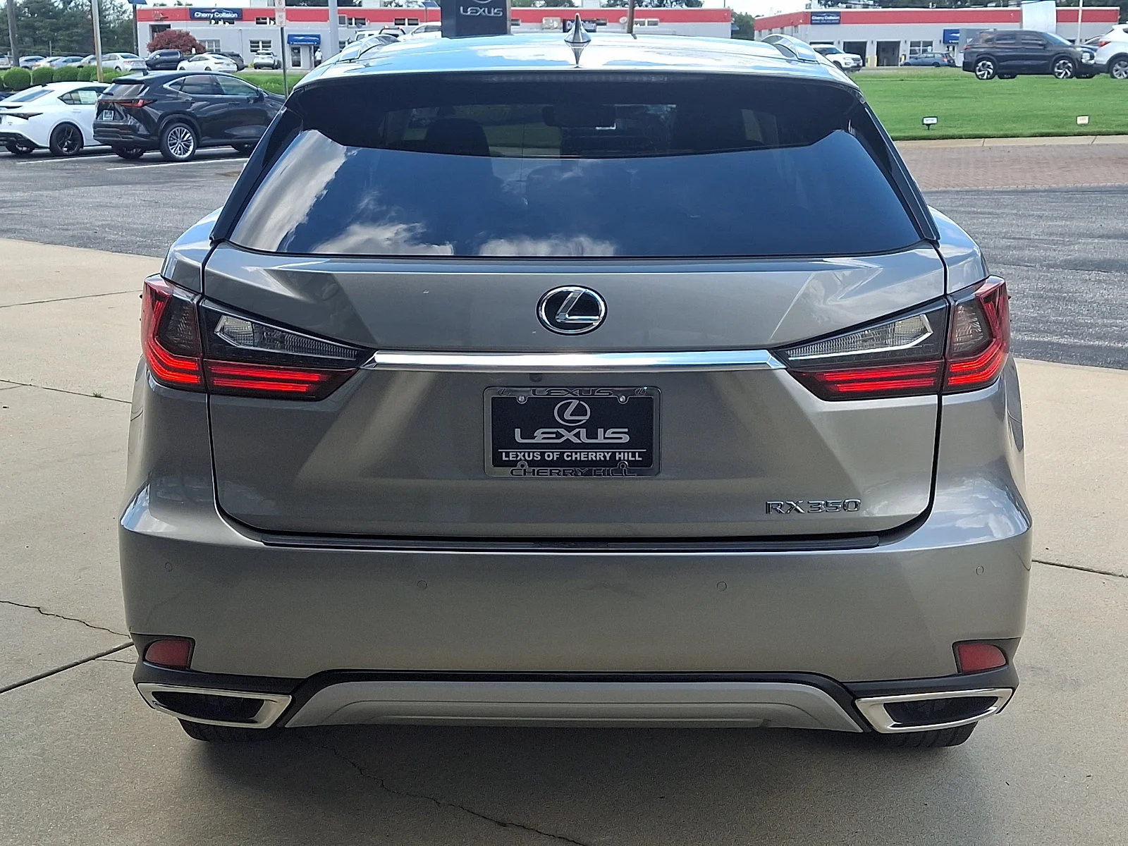 Used 2021 Atomic Silver - 1J7 Lexus  image 6