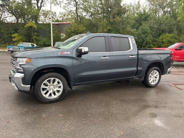 Used 2022 Chevrolet Silverado 1500 Limited LTZ with VIN 1GCUYGEL4NZ211923 for sale in Kansas City
