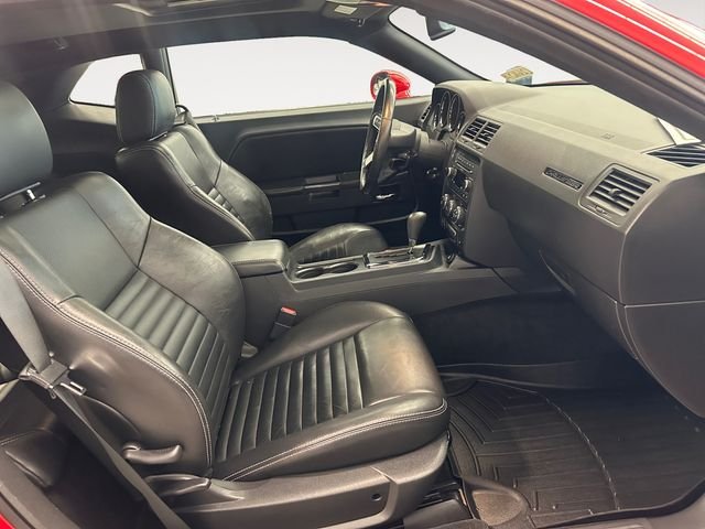 Used 2010 Red Dodge R/T image 15