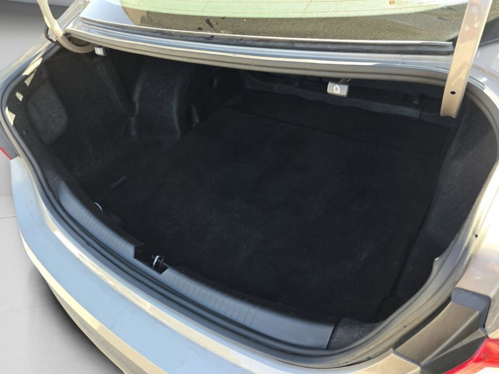 2022 Chevrolet Malibu RS - Photo 27