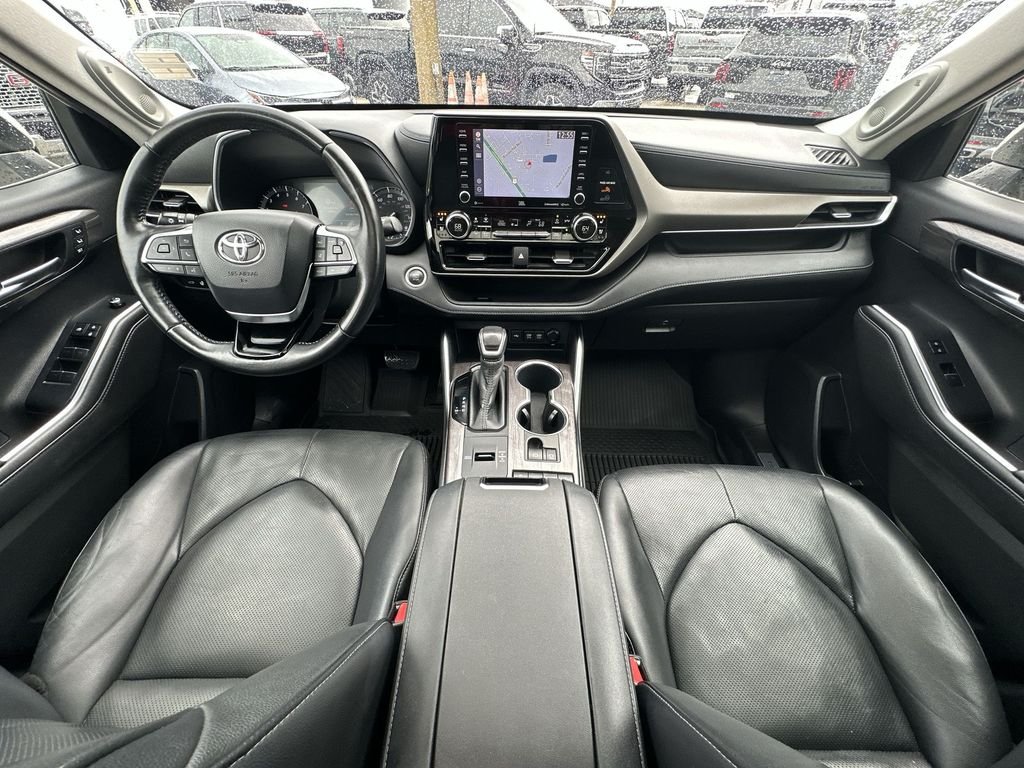 Used 2020 White Toyota Limited image 21