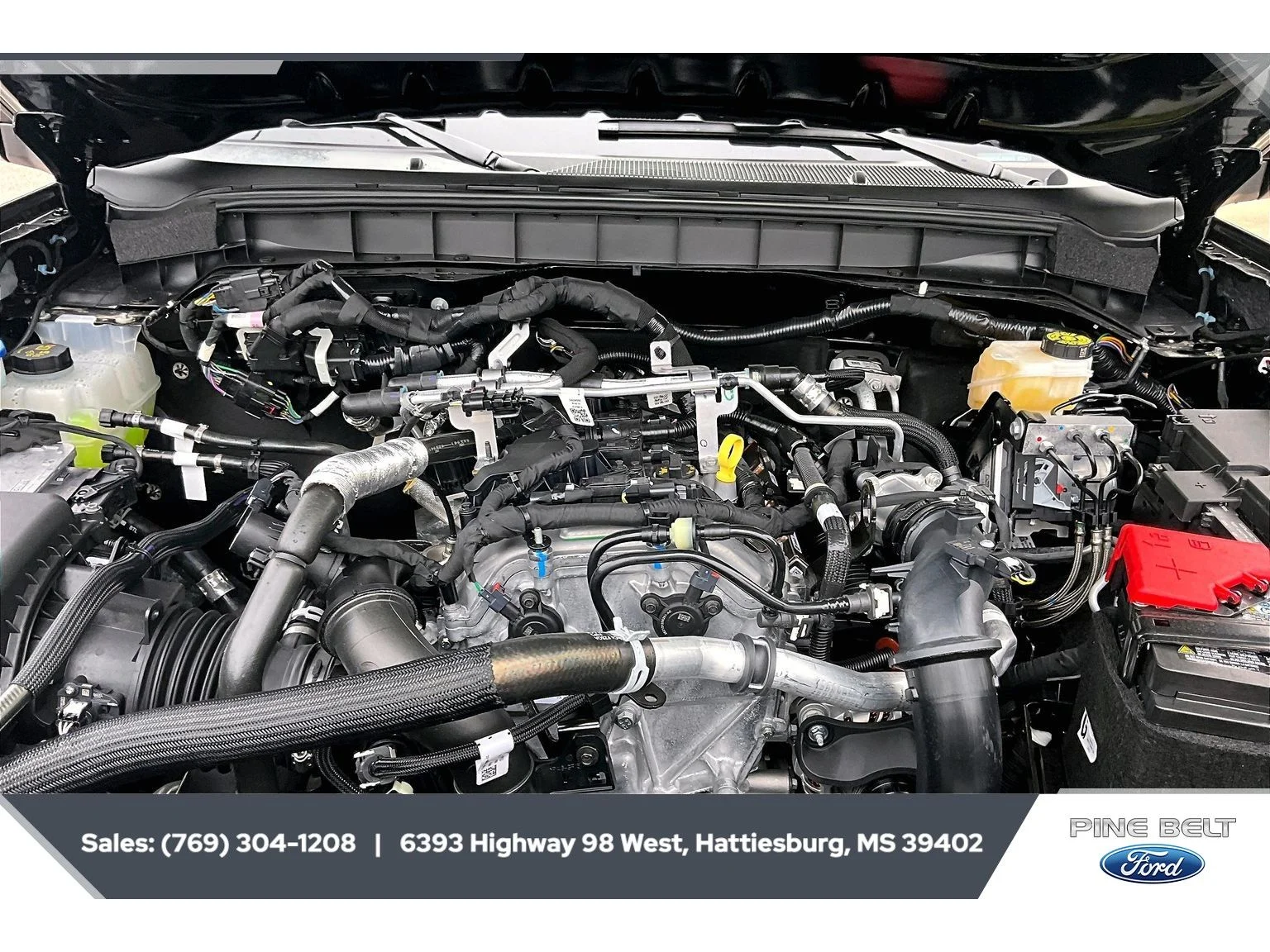New 2026 Shadow Black Ford Outer Banks® image 8