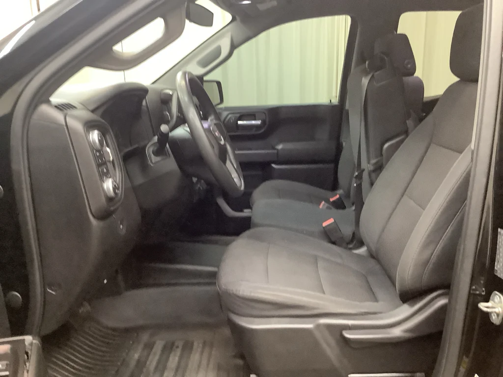 Used 2019 Onyx Black GMC Fleet/Base image 14