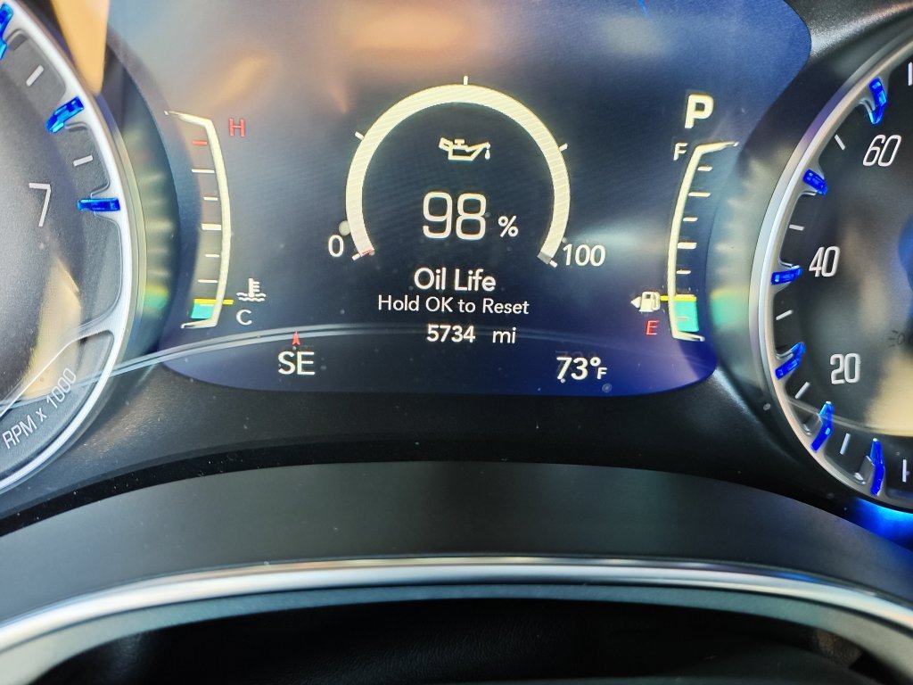 Used 2026 White Chrysler Limited image 19