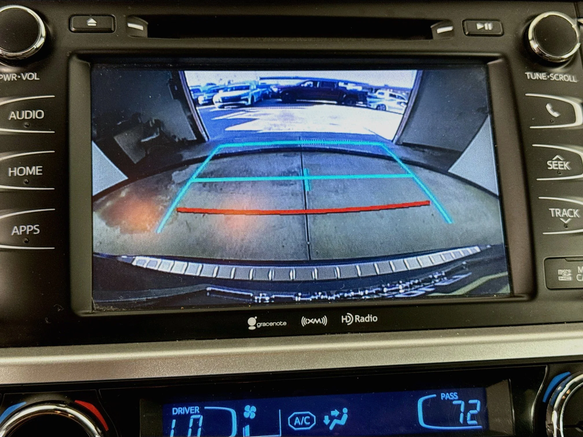 Used 2018 Blue Toyota SE image 15