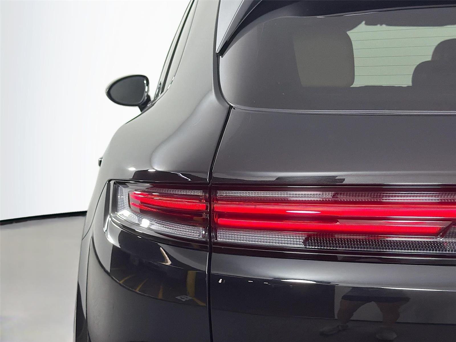 Certified Used 2026 Chromite Black Metallic Porsche  image 16