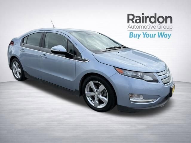 2013 Chevrolet Volt -'s photo