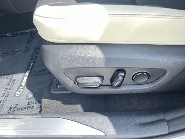 Used 2024 White Lexus 350 Premium image 12