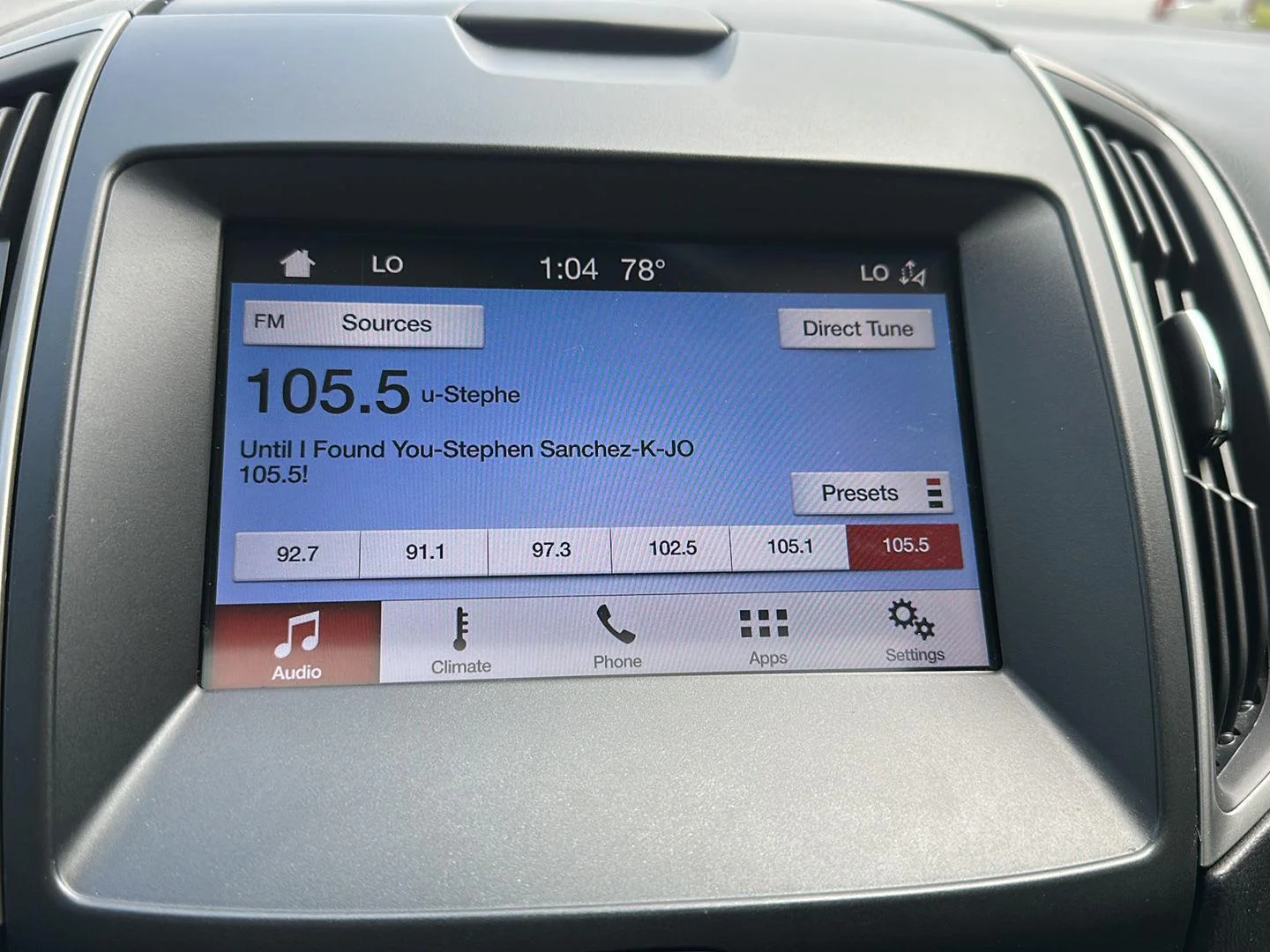 Used 2019 Blue Metallic Ford SEL image 18