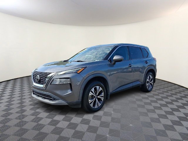 Used 2021 Gray Nissan SV image 3