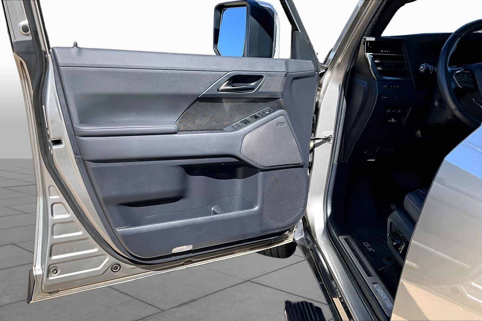 Used 2025 Atomic Silver Lexus Luxury+ image 51