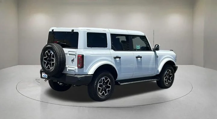 New 2026 Oxford White Ford Outer Banks® image 5