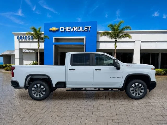 New 2026 Summit White Chevrolet Custom image 6