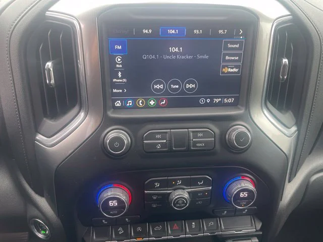 Used 2021 White Chevrolet LT Trail Boss image 11