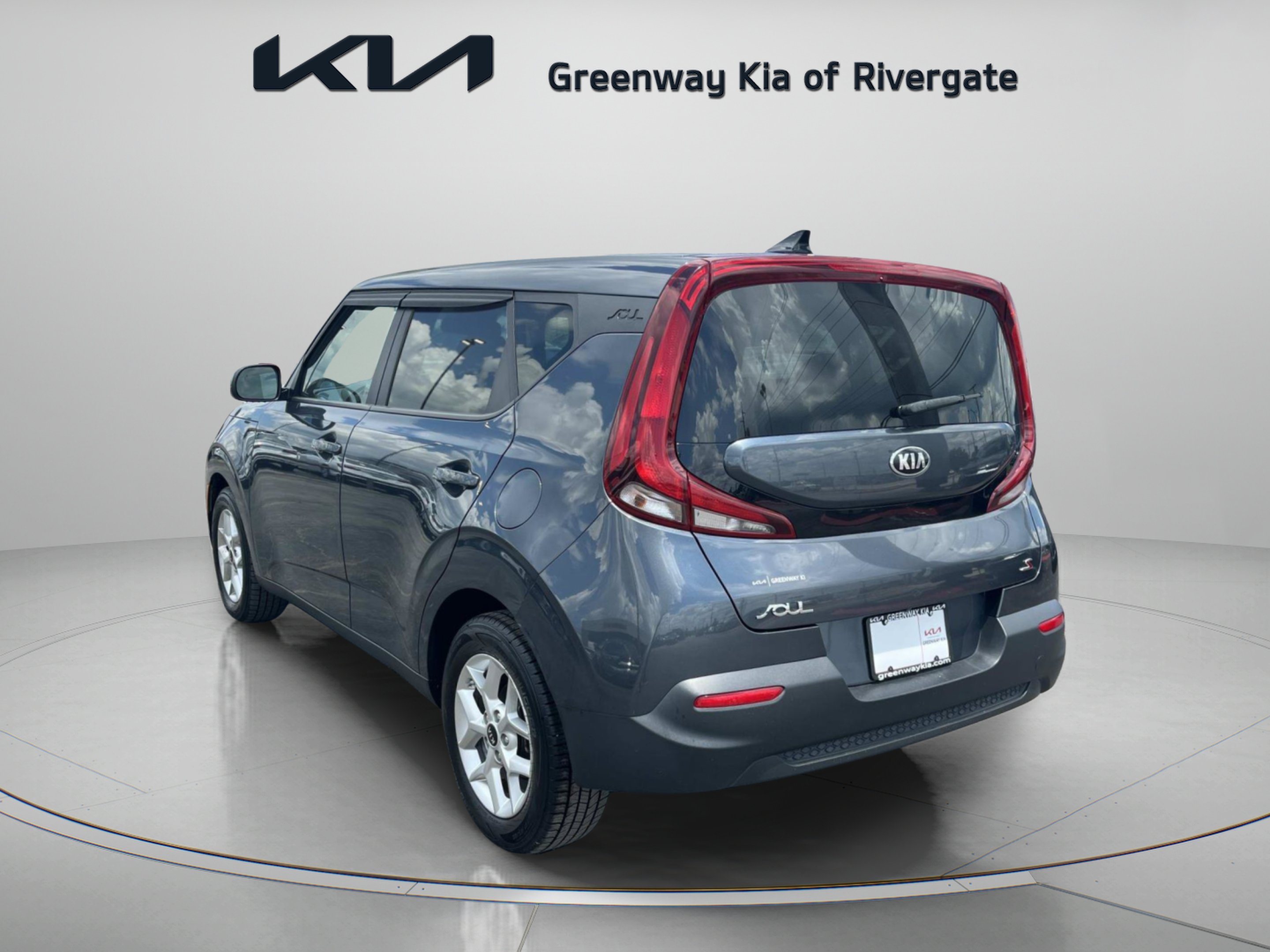 Used 2020 Gravity Grey Kia S image 5