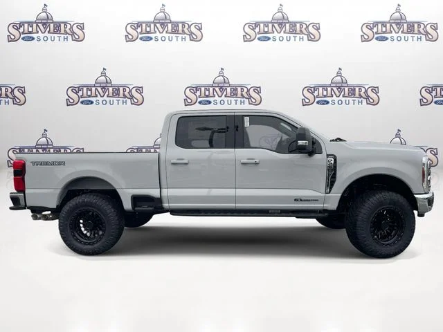 New 2026 Avalanche Ford Lariat image 2