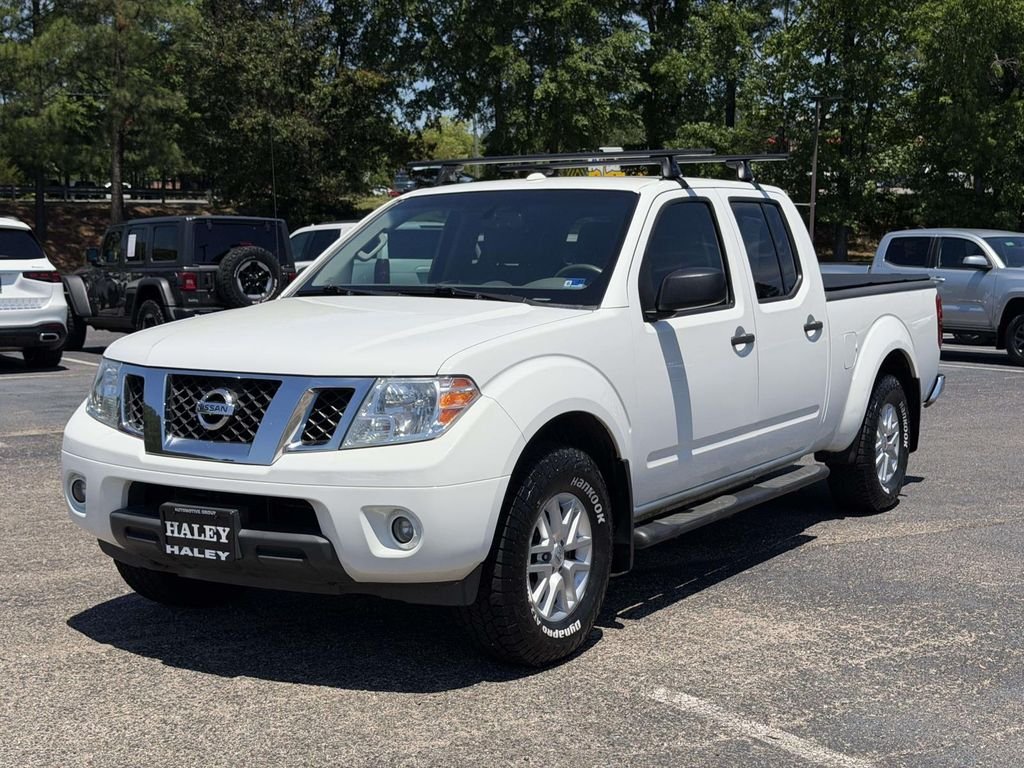 Used 2016 White Nissan SV image 22