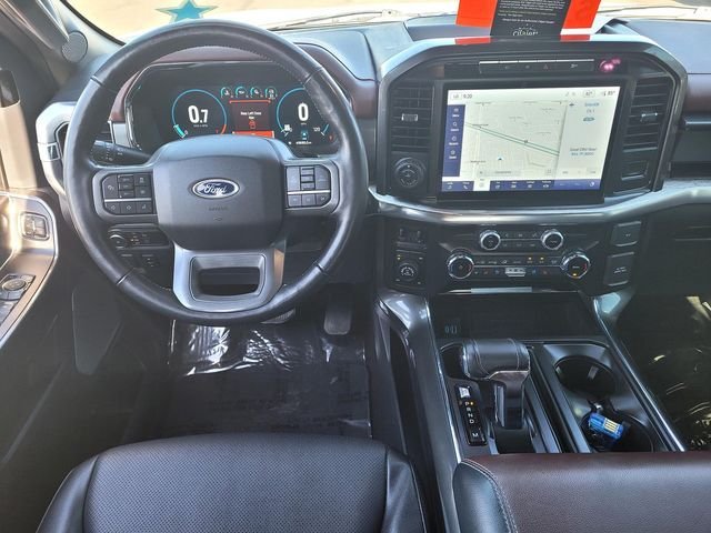 Used 2022 White Ford Lariat image 10
