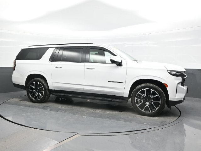 Used 2022 White Chevrolet RST image 7