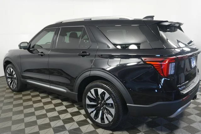 New 2026 Agate Black Metallic Ford Platinum™ image 17
